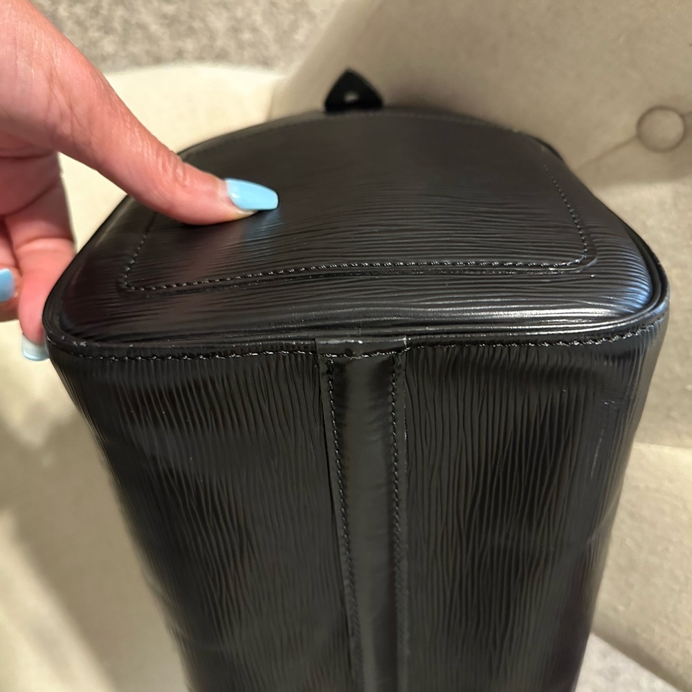 Authentic Louis Vuitton Speedy 35 - Picture 5 of 16